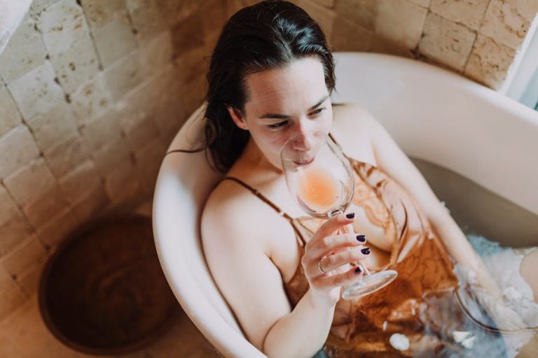 How to Choose a Stress Relief Bath Gift Set That Actually Works